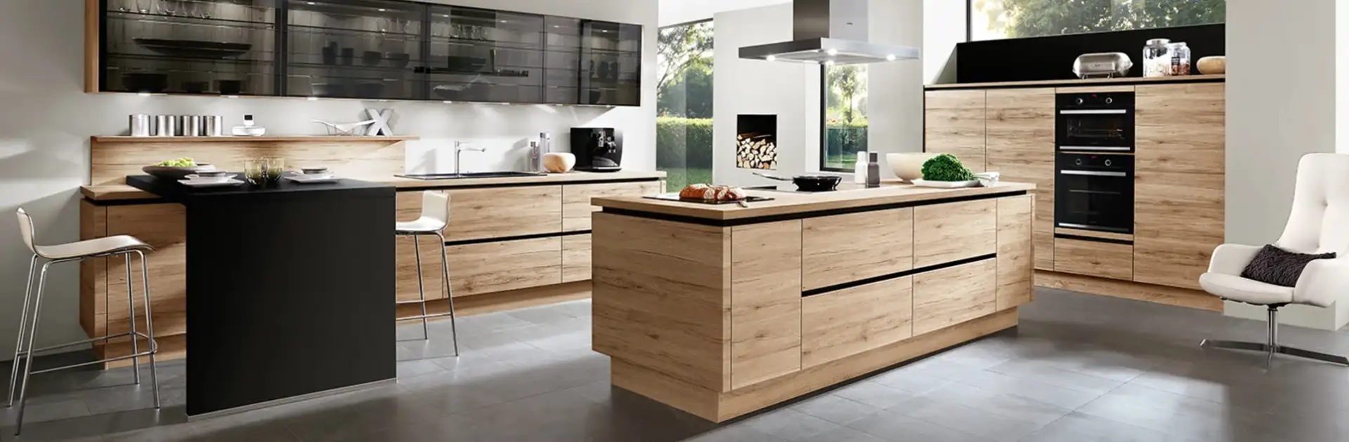 Ihre neue Kücheninsel <br> Das Zentrum moderner Wohnkultur header-kuecheninsel